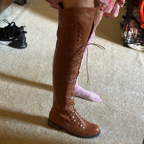 New Gorgeous Over the knee boots Size 9.5 - Picture 9 of 9